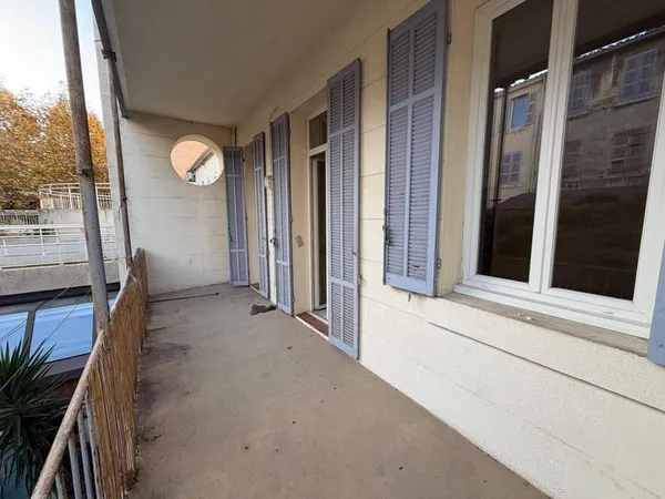 Appartement 3 pièces 84 m²
