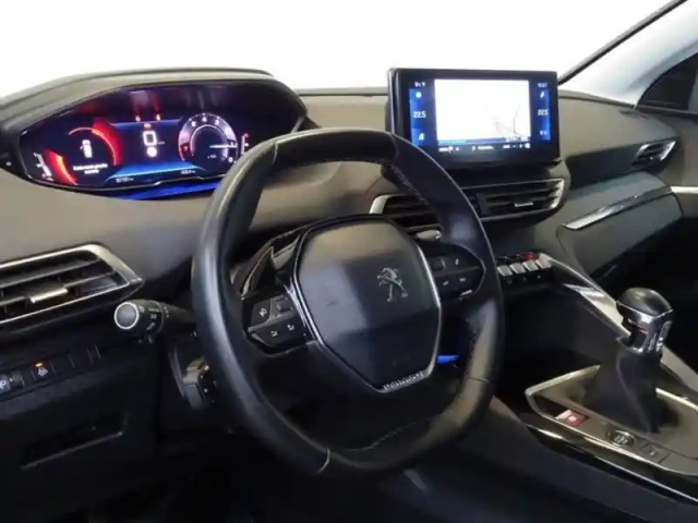 Peugeot 3008 1.2 puretech 130ch s&amp;s allure — photo 9