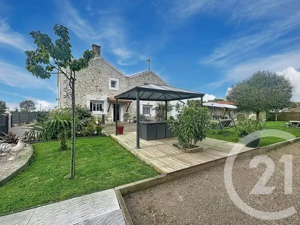 Maison 6 pièces 179 m²