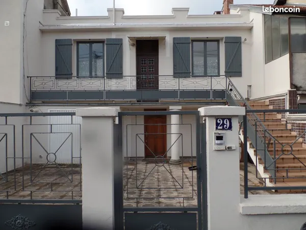 Appartement à louer dans une maison