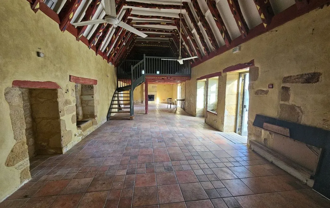 Photo 10
