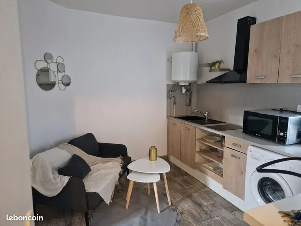 Joli T2 meublé au centre, quartier Vermandois à