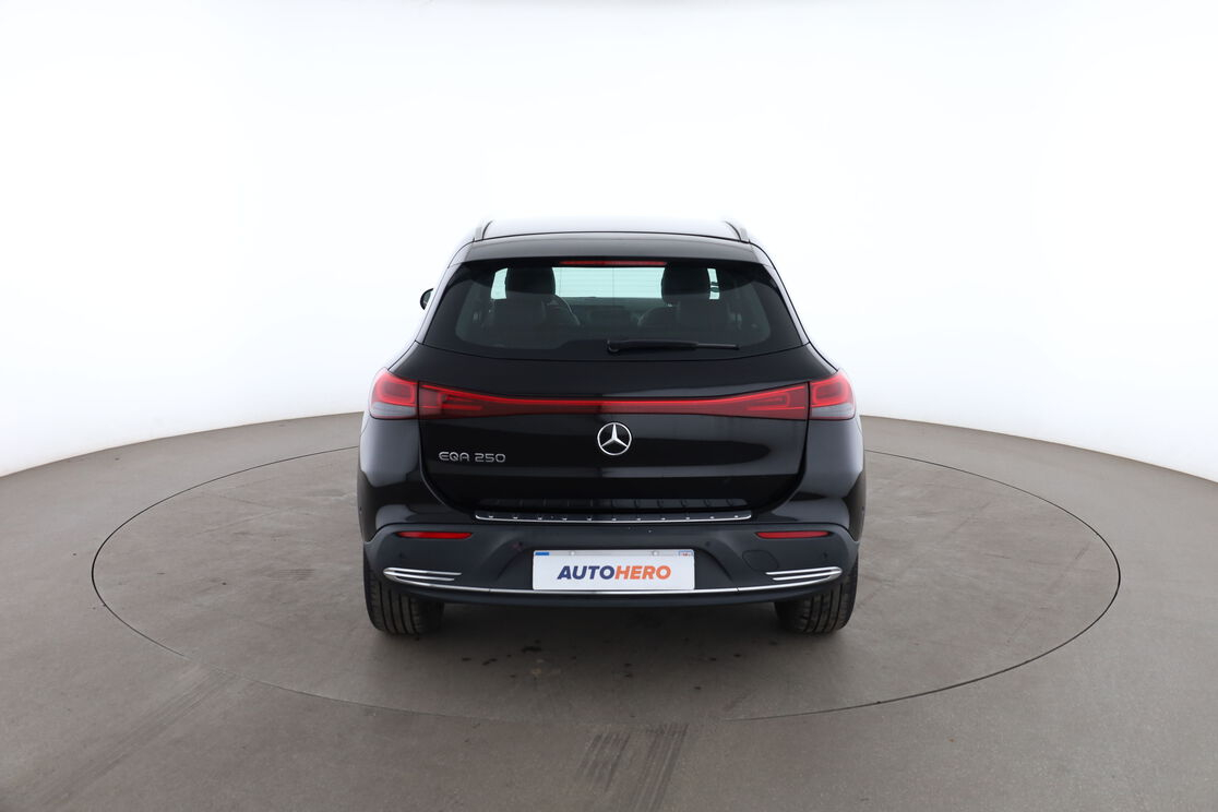 Mercedes-Benz EQA 250 Progressive Line 66.5 kWh — photo 4