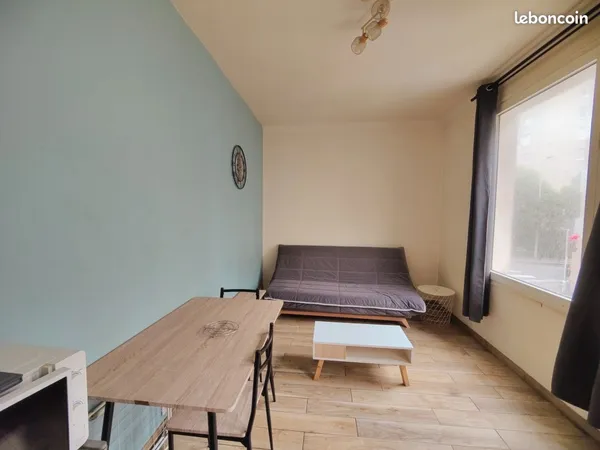 Studio 1 pièce 15 m²