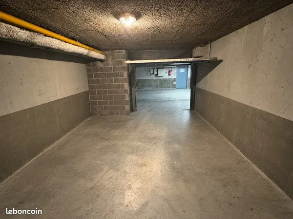 PARKING SOUS SOL sécurisé