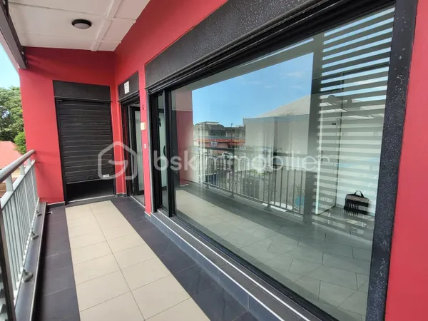Local commercial 5 pièces 110 m²