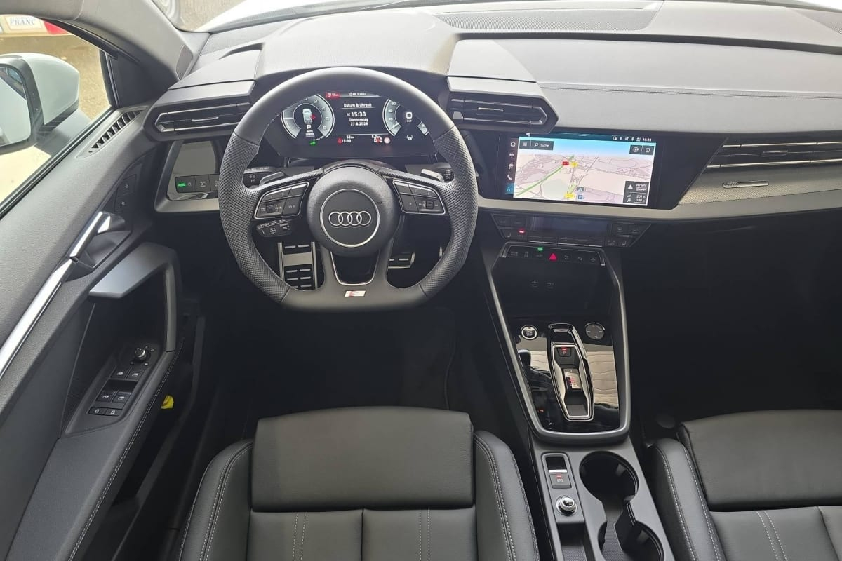Audi A3 Sportback — photo 13