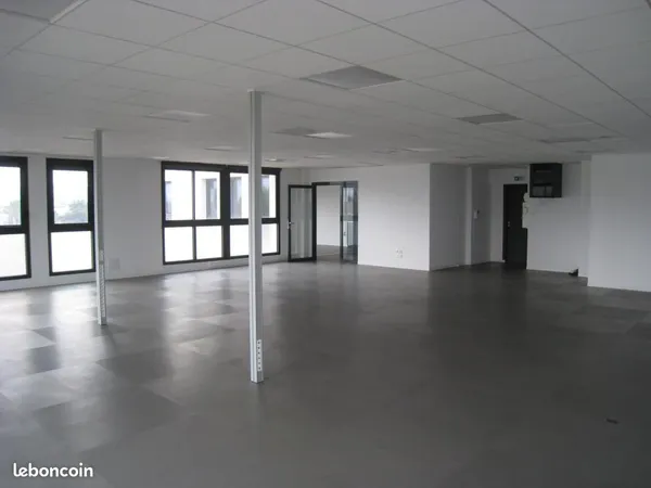 Bureaux 214 m²