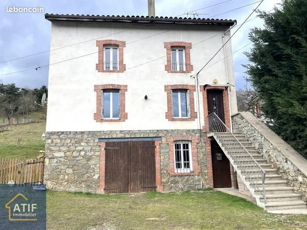 Maison 8 pièces 130 m²