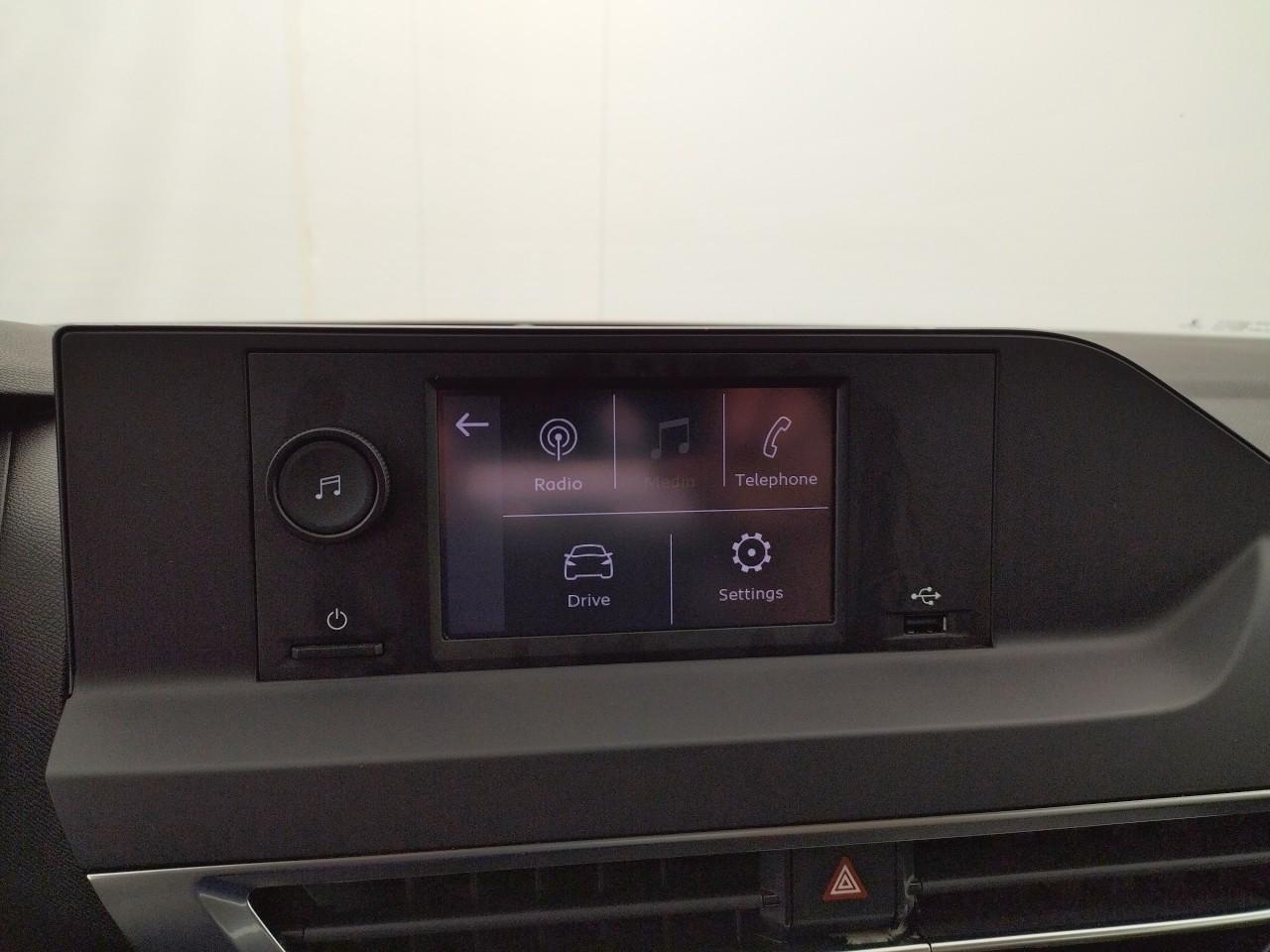 Citroën C4 puretech 100 s&s bvm6 live — photo 11