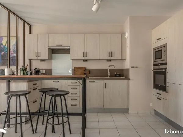 Appartement 3 pièces 75 m²
