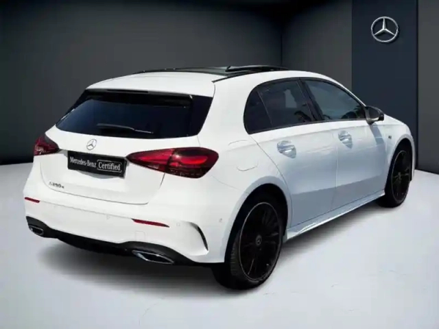Mercedes Classe A 250 e hybrid eq amg line — photo 25