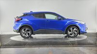 Toyota C-Hr 122h Edition 2WD E-CVT MY22 — photo 4