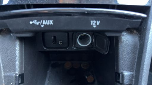 Opel Mokka X 1.4 Turbo 140 - Black – 2018 – 133036 km – Essence – Boîte Manuelle — photo 17