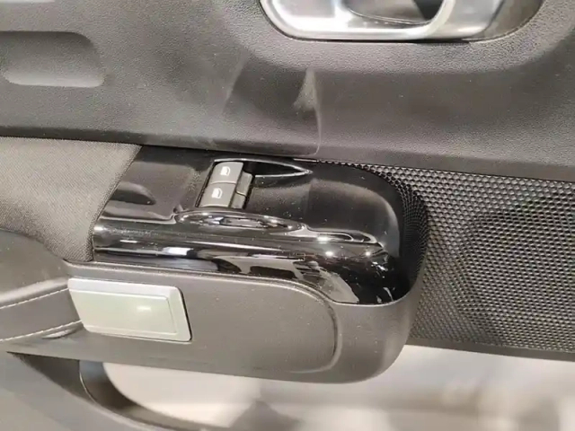 Citroën C3 puretech 83 s&amp;s bvm5 shine — photo 20