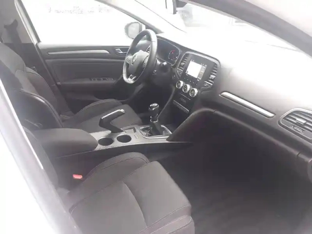 Renault Megane mégane iv berline tce 115 fap — photo 14