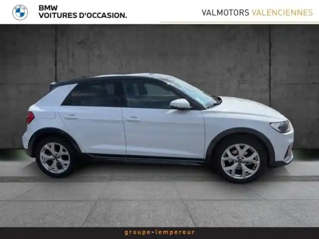 Audi A1 citycarver 30 tfsi 110ch design luxe s tronic 7 — photo 5