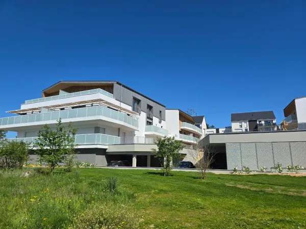 Appartement T3 à louer 65m² avec terrasse de 17m2. Résidence récente haut de gamme. Saint-Avé