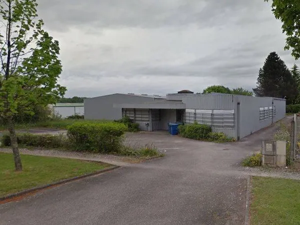 Local d'activité 500 m²