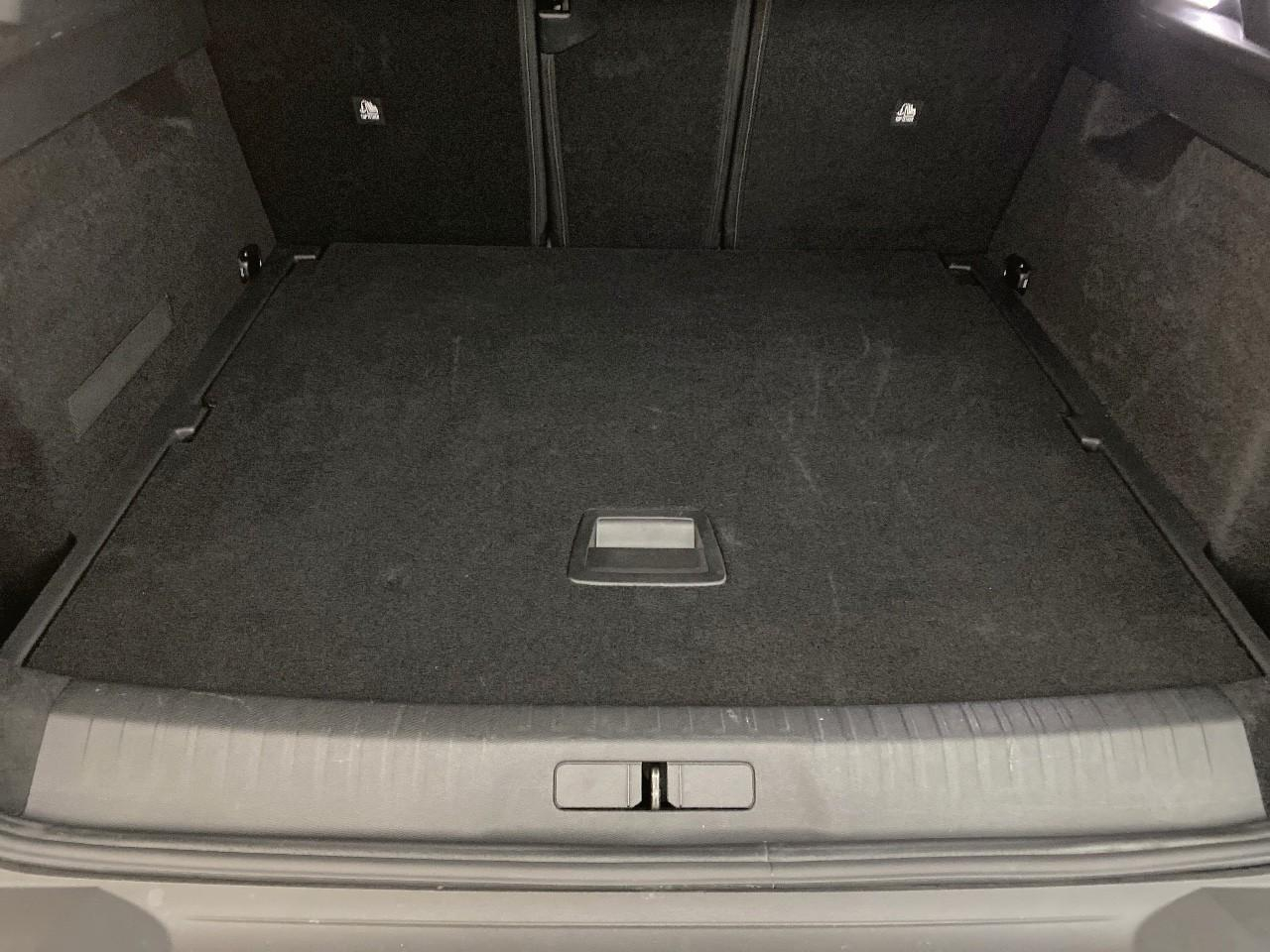 Peugeot 3008 hybrid 145 e-dcs6 gt — photo 6