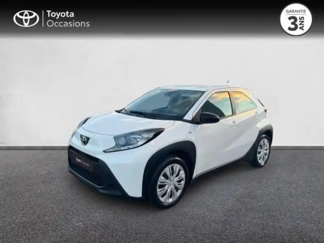 Toyota Aygo X 1.0 vvt-i 72ch dynamic my23 — photo 1
