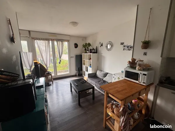 REZ -DE- JARDIN avec extérieur privatif - DIJON