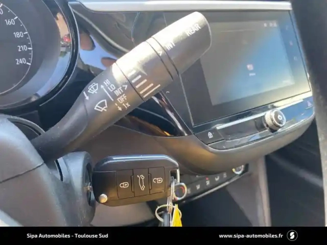 Opel Corsa 1.2 turbo 100 ch bvm6 — photo 25