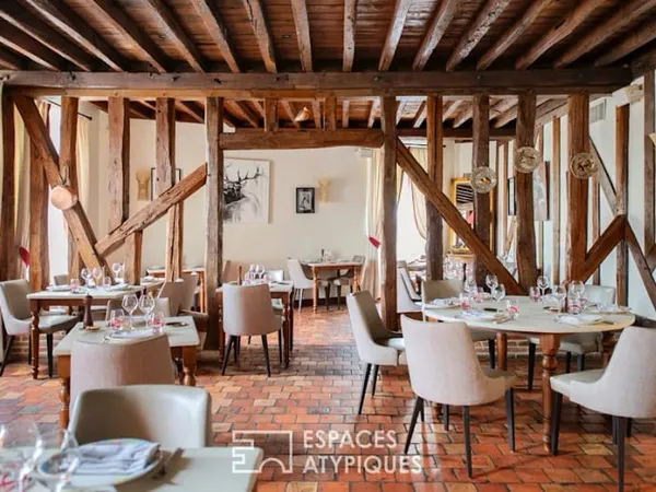 Maison 20 pièces 742 m²