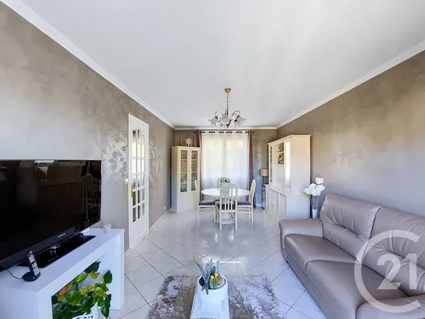 Maison 5 pièces 92 m²