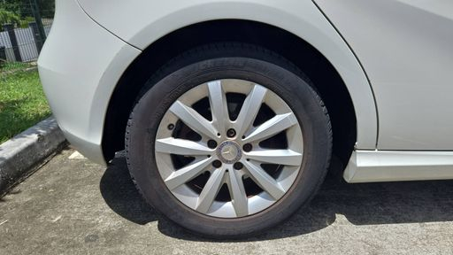 Mercedes Classe A 180 122 - Inspiration – 2015 – 84650 km – Essence – Boîte Manuelle — photo 43