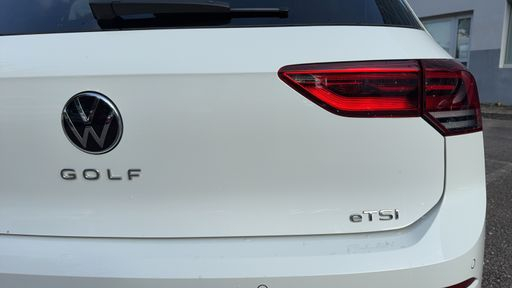 Volkswagen Golf 1.5 eTSI 130 DSG7 - R-Line – 2022 – 39538 km – Hybride essence – Boîte Automatique — photo 6