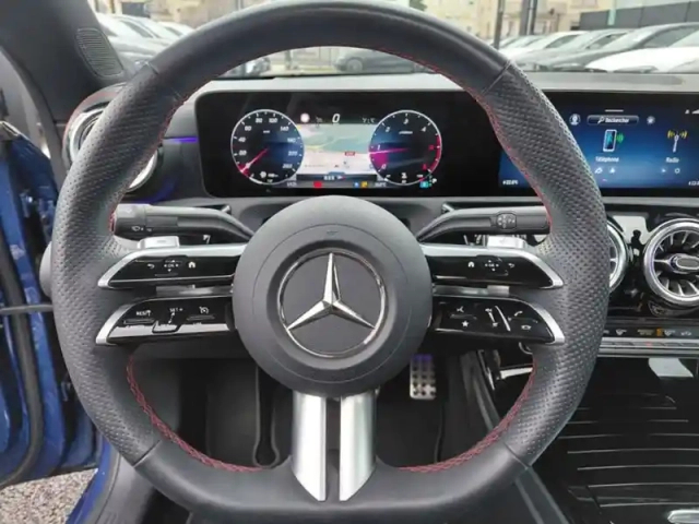 Mercedes Cla 200 d coupé amg line — photo 42