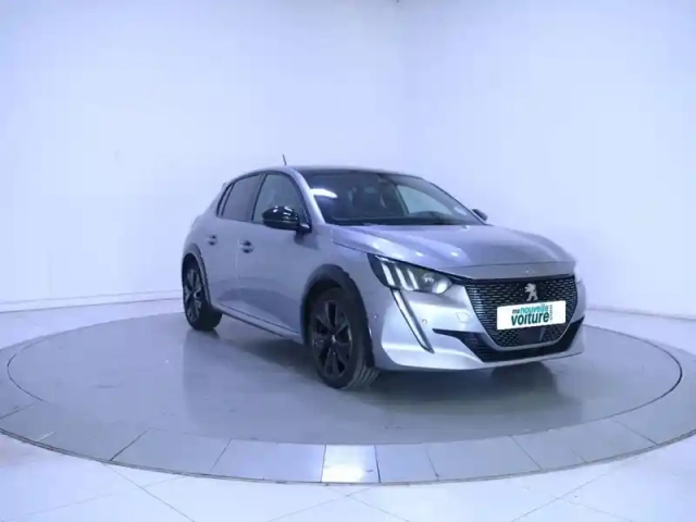 Peugeot 208 puretech 130 s&amp;s eat8 — photo 3