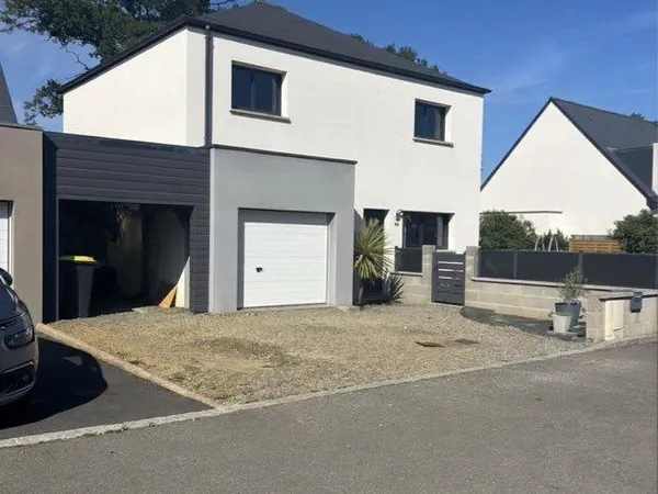 Maison F5 111m2 avec garage, carport et atelier