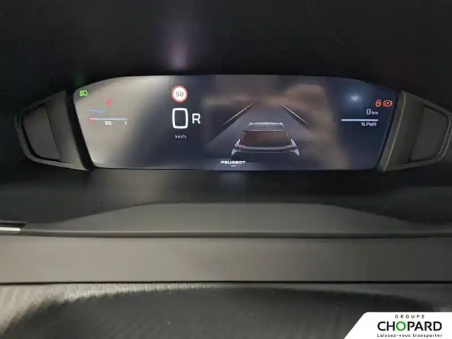Peugeot 2008 hybrid 145 e-dcs6 — photo 15