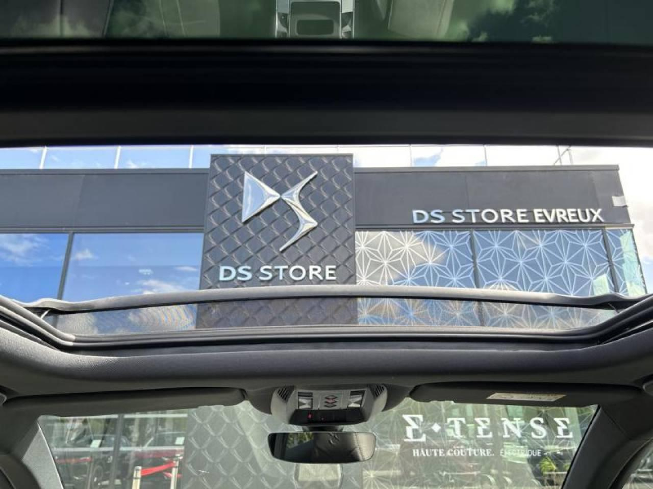 Ds Ds 7 crossback hybride rechargeable e-tense 360 eat8 4x4 la premi — photo 17