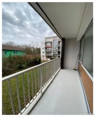 Beau et Grand STUDIO de 35 m2