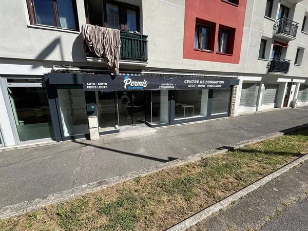 Boutique 111 m²