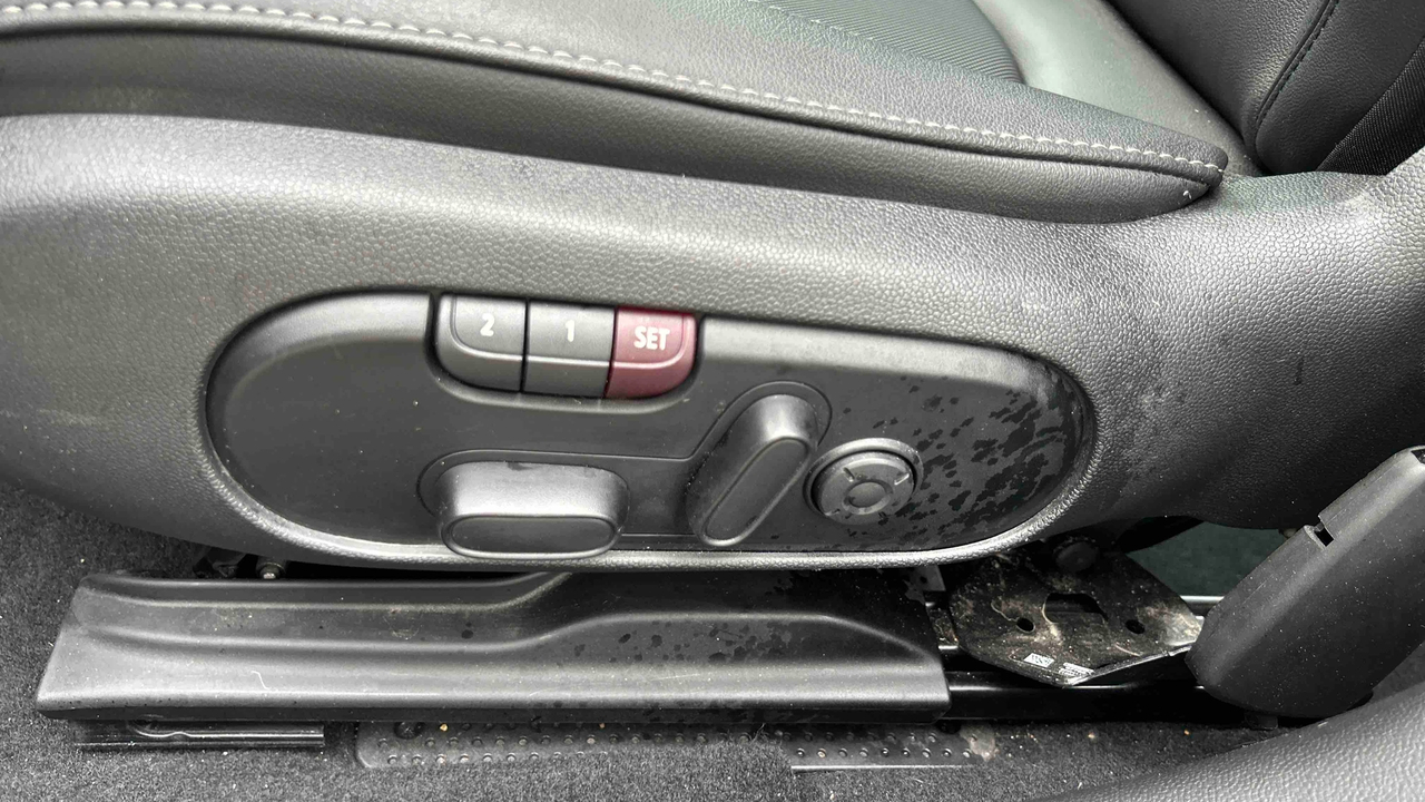 Mini Clubman Cooper 136 ch DKG7 — photo 21