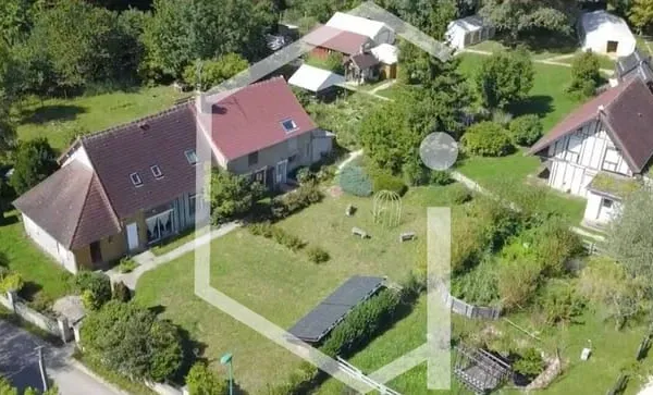 Villa 7 pièces 482 m²