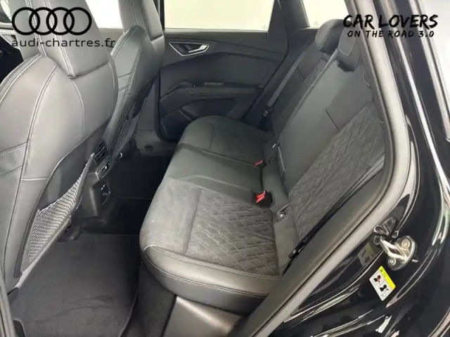 Audi Q4 E-Tron 45 285 ch 82 kwh quattro — photo 16