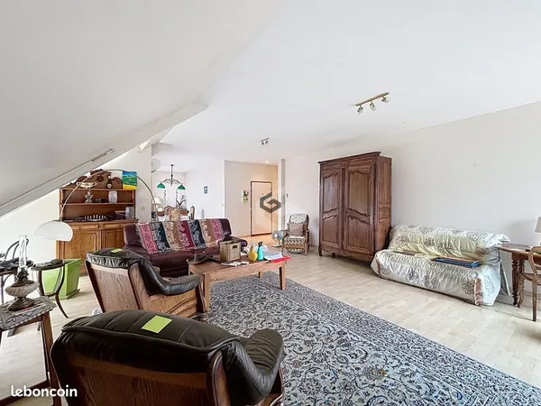 Appartement 4 pièces 21 m²
