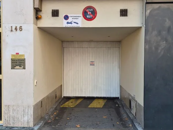 Location Place de Parking 146 Ourcq (75019)