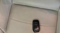 Toyota Yaris 116h Iconic 5p — photo 16