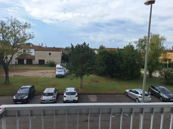 Quartier calme et à proximité des commerces