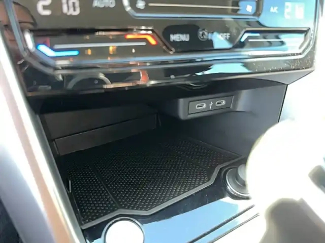 Volkswagen T-Roc 1.5 tsi evo 150 start/stop dsg7 — photo 60