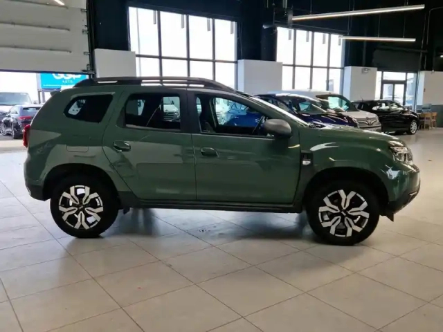 Dacia Duster 1.0 eco-g 100ch journey + 4x2 — photo 5