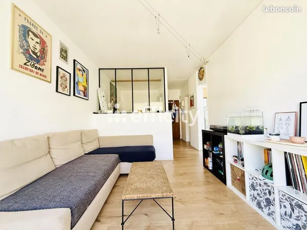 Studio 1 pièce 30 m²