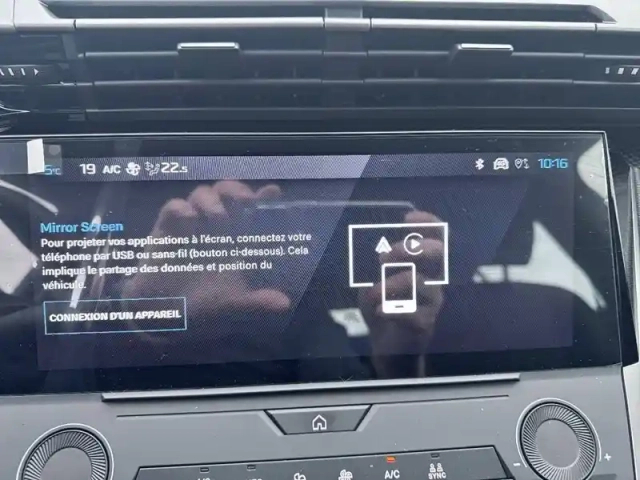 Peugeot 308 hybrid 136 e-dcs6 — photo 35