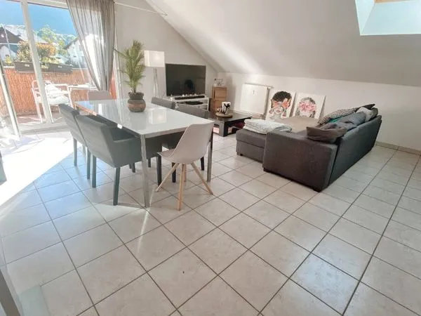 Location appartement lumineux+ garage